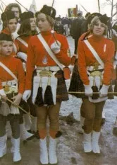 Junge Schottengarde des ACV beim Umzug in Klaa Paris 1968